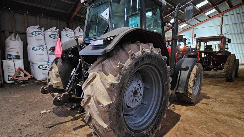 Massey Ferguson 6290 - Traktor: obrázok 5 Massey Ferguson 6290 - Traktor: obrázok 5