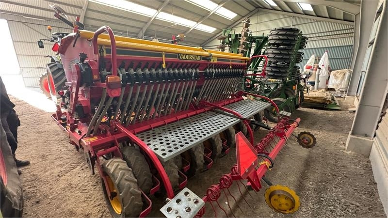 Vaderstad Rapid 400C Rapid 400 C - Modulárny sejací stroj: obrázok 3 Vaderstad Rapid 400C Rapid 400 C - Modulárny sejací stroj: obrázok 3