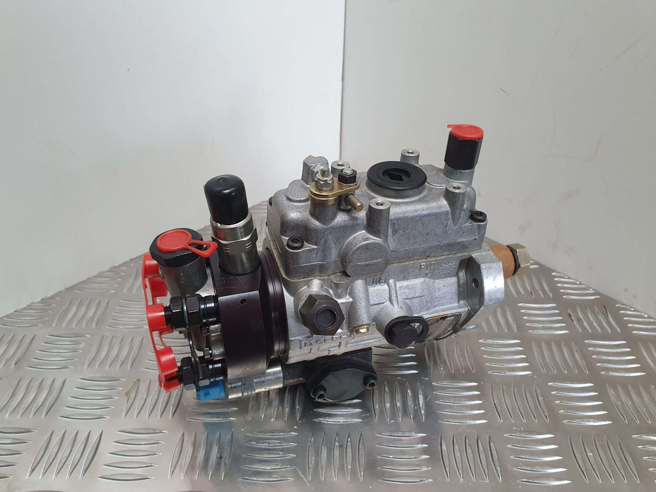 Delphi 9322A160G injection pump. - Motor a diely pre Stavebné stroje: obrázok 1 Delphi 9322A160G injection pump. - Motor a diely pre Stavebné stroje: obrázok 1