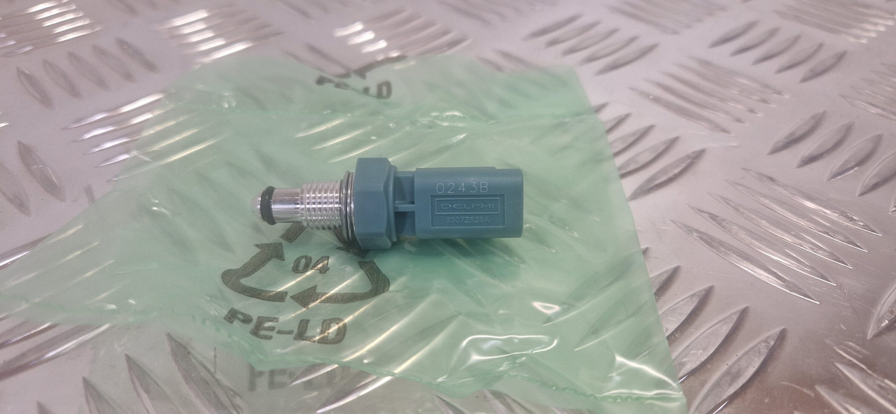 Delphi CR Temperature Sensor - Motor a diely pre Stavebné stroje: obrázok 4 Delphi CR Temperature Sensor - Motor a diely pre Stavebné stroje: obrázok 4