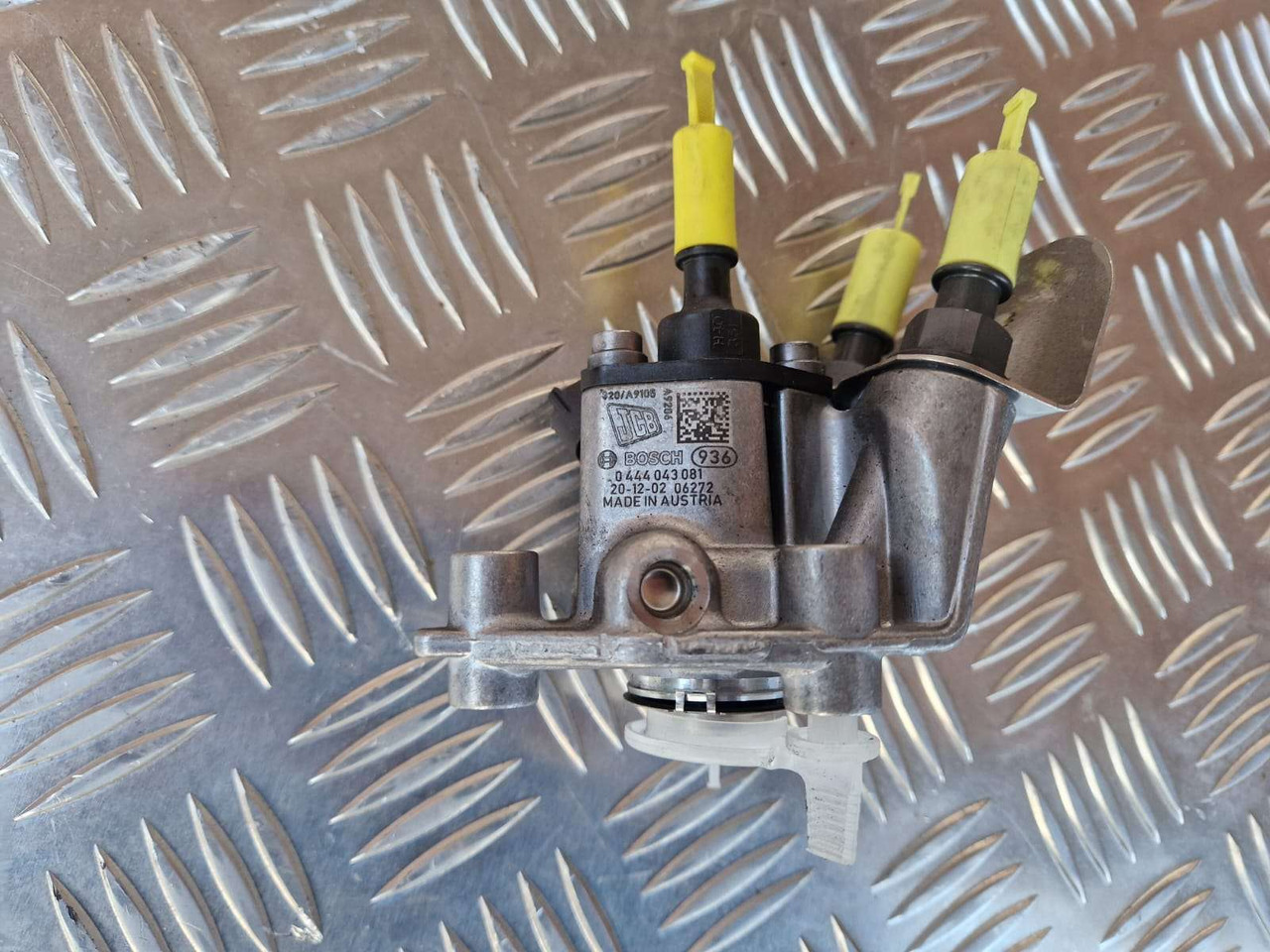 Genuine JCB BOSCH Dosing module 320/A9105 - Motor a diely pre Stavebné stroje: obrázok 1 Genuine JCB BOSCH Dosing module 320/A9105 - Motor a diely pre Stavebné stroje: obrázok 1