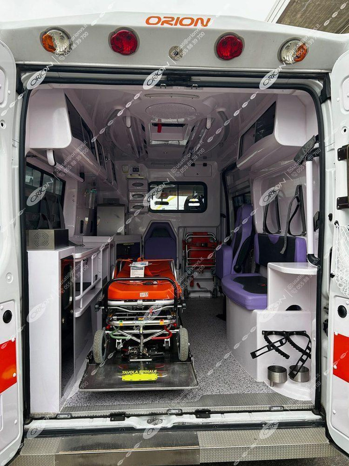 FIAT FIAT 290 DUCATO - Sanitka: obrázok 5 FIAT FIAT 290 DUCATO - Sanitka: obrázok 5