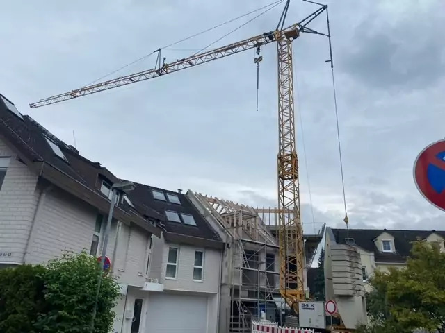 2015 Liebherr 34 K - Vežový žeriav: obrázok 1 2015 Liebherr 34 K - Vežový žeriav: obrázok 1