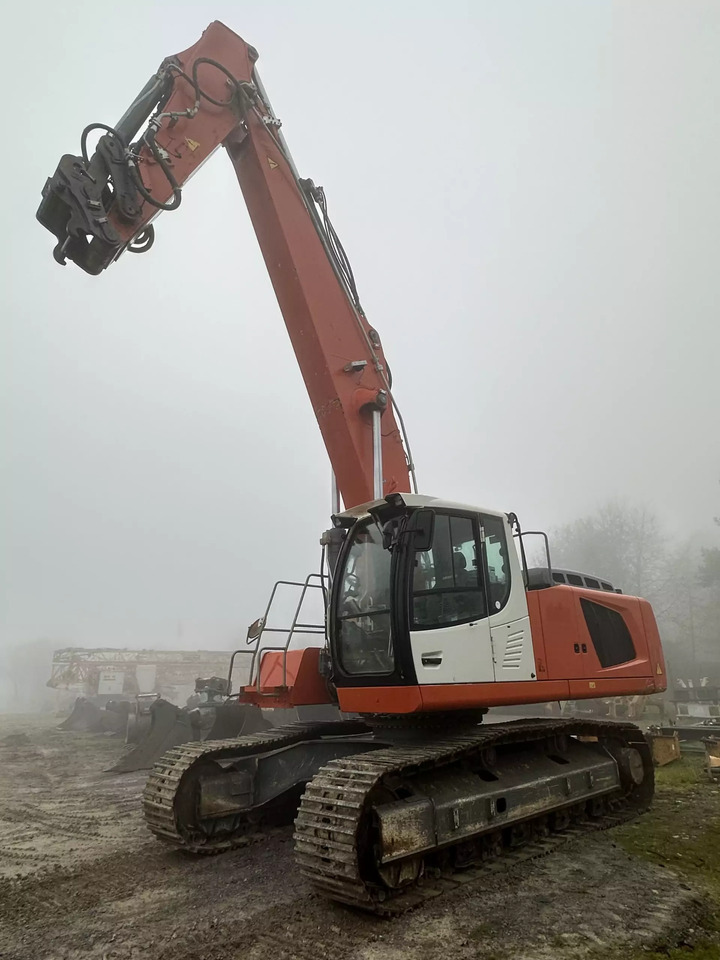 2016 Liebherr R 946 NLC - Pásové rýpadlo: obrázok 1 2016 Liebherr R 946 NLC - Pásové rýpadlo: obrázok 1