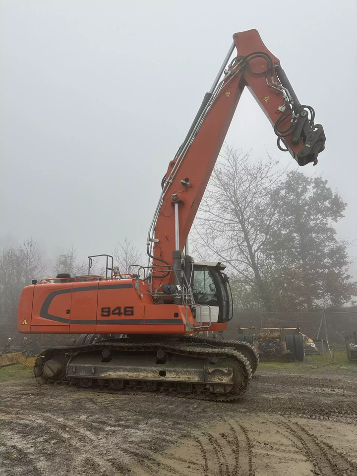 2016 Liebherr R 946 NLC - Pásové rýpadlo: obrázok 2 2016 Liebherr R 946 NLC - Pásové rýpadlo: obrázok 2