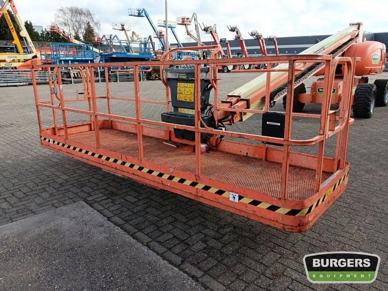 JLG 680S - Teleskopická plošina: obrázok 5 JLG 680S - Teleskopická plošina: obrázok 5