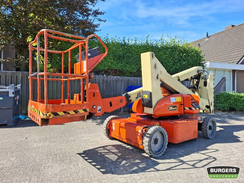 JLG N35E - Kĺbová pracovná plošina: obrázok 1 JLG N35E - Kĺbová pracovná plošina: obrázok 1