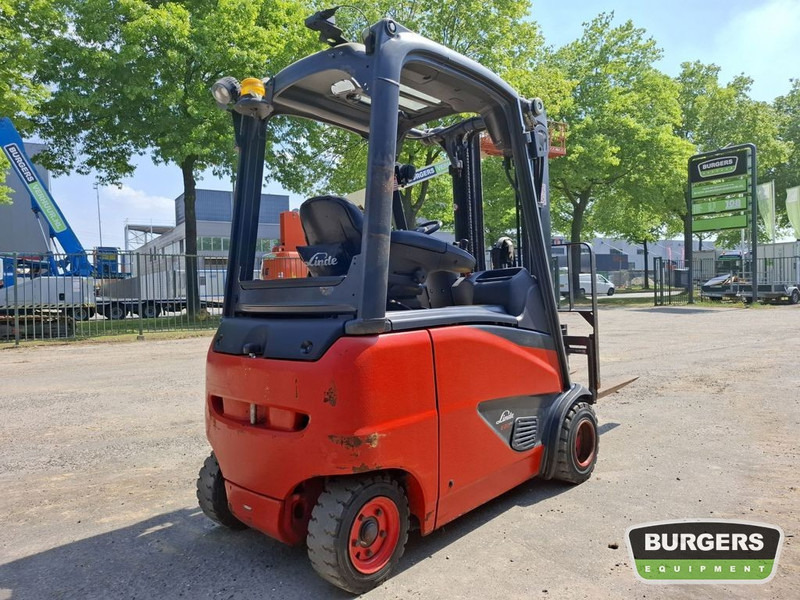 Linde E20PH - Elektrický vysokozdvižný vozík: obrázok 3 Linde E20PH - Elektrický vysokozdvižný vozík: obrázok 3