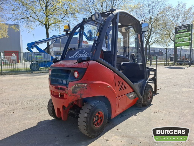 Linde H25T - Plynový vysokozdvižný vozík: obrázok 3 Linde H25T - Plynový vysokozdvižný vozík: obrázok 3