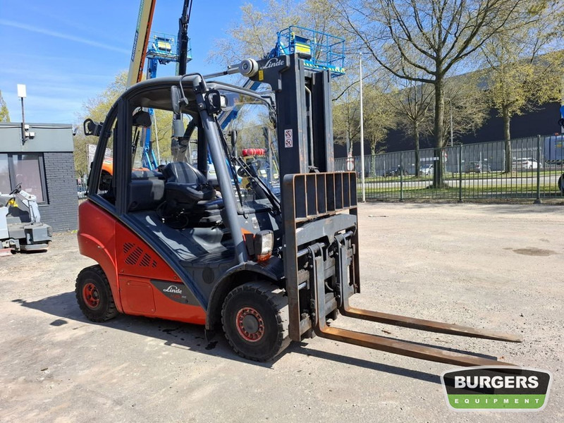 Linde H25T - Plynový vysokozdvižný vozík: obrázok 2 Linde H25T - Plynový vysokozdvižný vozík: obrázok 2