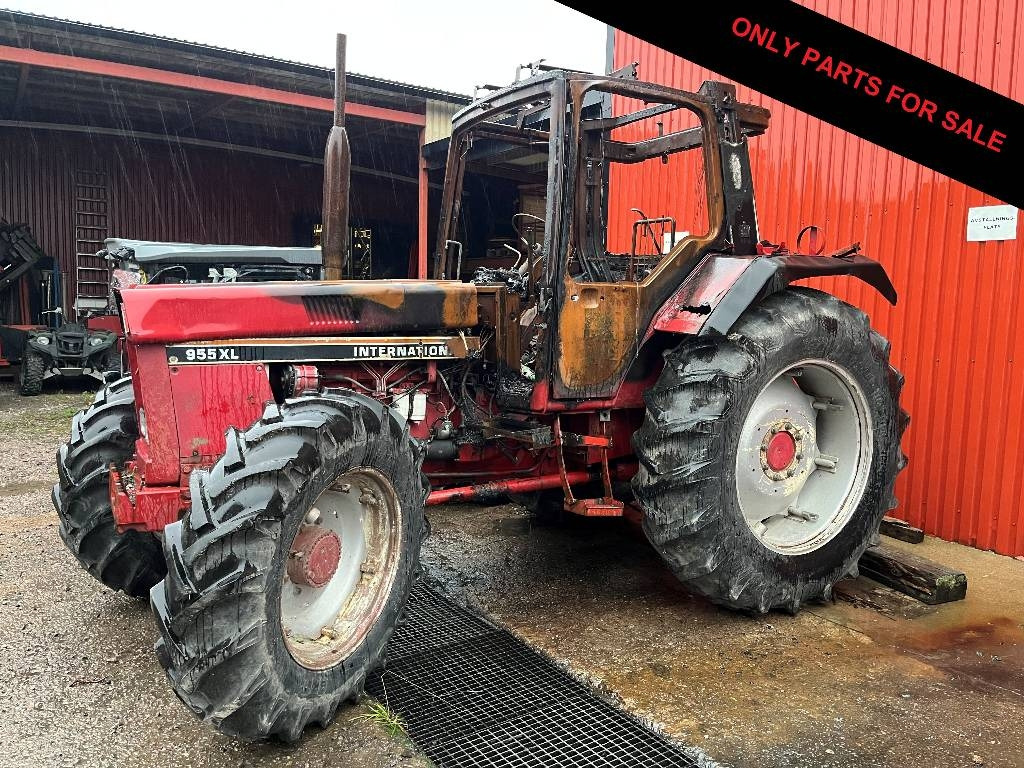 Case IH 955 XL Dismantled. Only spare parts - Traktor: obrázok 1 Case IH 955 XL Dismantled. Only spare parts - Traktor: obrázok 1