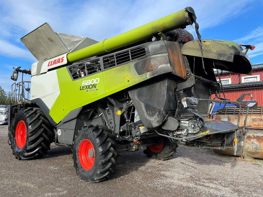 Claas Lexion 6800 Dismantled: only spare parts - Obilný kombajn: obrázok 2 Claas Lexion 6800 Dismantled: only spare parts - Obilný kombajn: obrázok 2