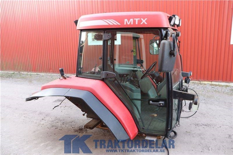 McCormick MTX 185 - Kabína pre Poľnohospodárske stroje: obrázok 2 McCormick MTX 185 - Kabína pre Poľnohospodárske stroje: obrázok 2