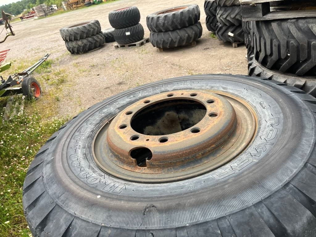Nokian 11,00-20 till Cat 316 D - Pneumatika pre Stavebné stroje: obrázok 3 Nokian 11,00-20 till Cat 316 D - Pneumatika pre Stavebné stroje: obrázok 3