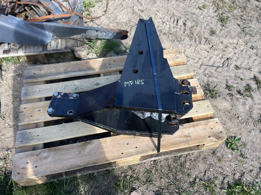 Lastarfäste Trima MF 185 165 175 - Príslušenstvo pre Stavebné stroje: obrázok 1 Lastarfäste Trima MF 185 165 175 - Príslušenstvo pre Stavebné stroje: obrázok 1