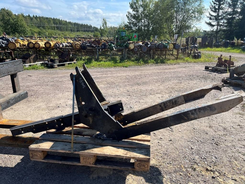 Lastarfäste Trima till Belarus 820 - Príslušenstvo pre Nakladač: obrázok 2 Lastarfäste Trima till Belarus 820 - Príslušenstvo pre Nakladač: obrázok 2