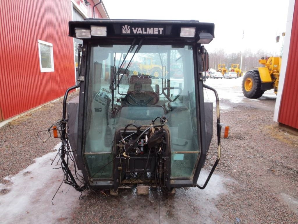 Valmet 8600 - Kabína pre Poľnohospodárske stroje: obrázok 1 Valmet 8600 - Kabína pre Poľnohospodárske stroje: obrázok 1