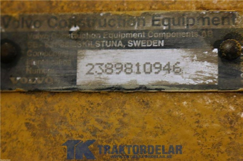Volvo L 120 E Bakvagn - Náprava a diely pre Stavebné stroje: obrázok 3 Volvo L 120 E Bakvagn - Náprava a diely pre Stavebné stroje: obrázok 3