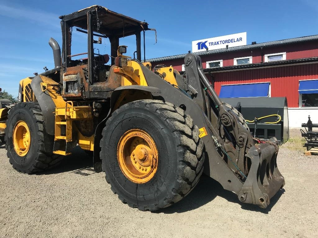 Volvo L 120 F Dismantled for parts - Kolesový nakladač: obrázok 1 Volvo L 120 F Dismantled for parts - Kolesový nakladač: obrázok 1