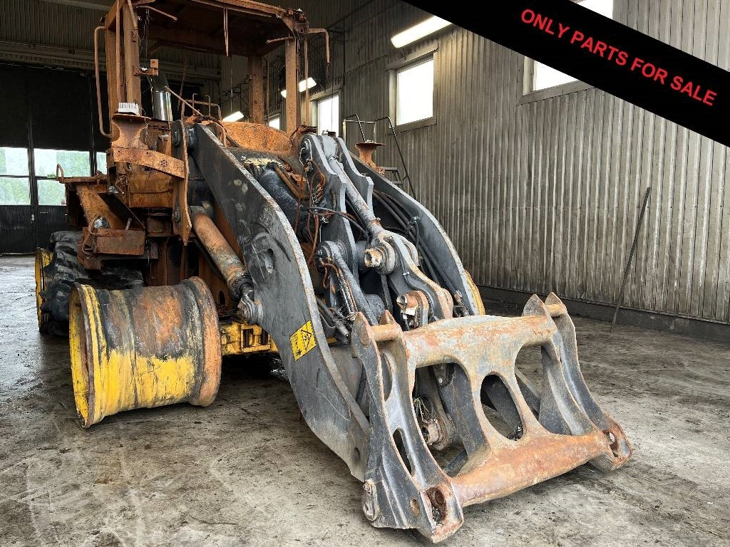 Volvo L 70 F Dismantled: only spare parts - Kolesový nakladač: obrázok 1 Volvo L 70 F Dismantled: only spare parts - Kolesový nakladač: obrázok 1