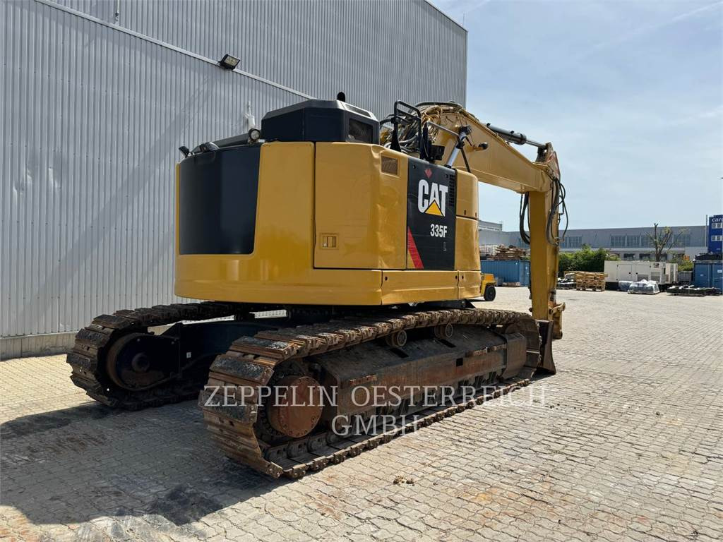 CAT 335FLCR - Pásové rýpadlo: obrázok 3 CAT 335FLCR - Pásové rýpadlo: obrázok 3