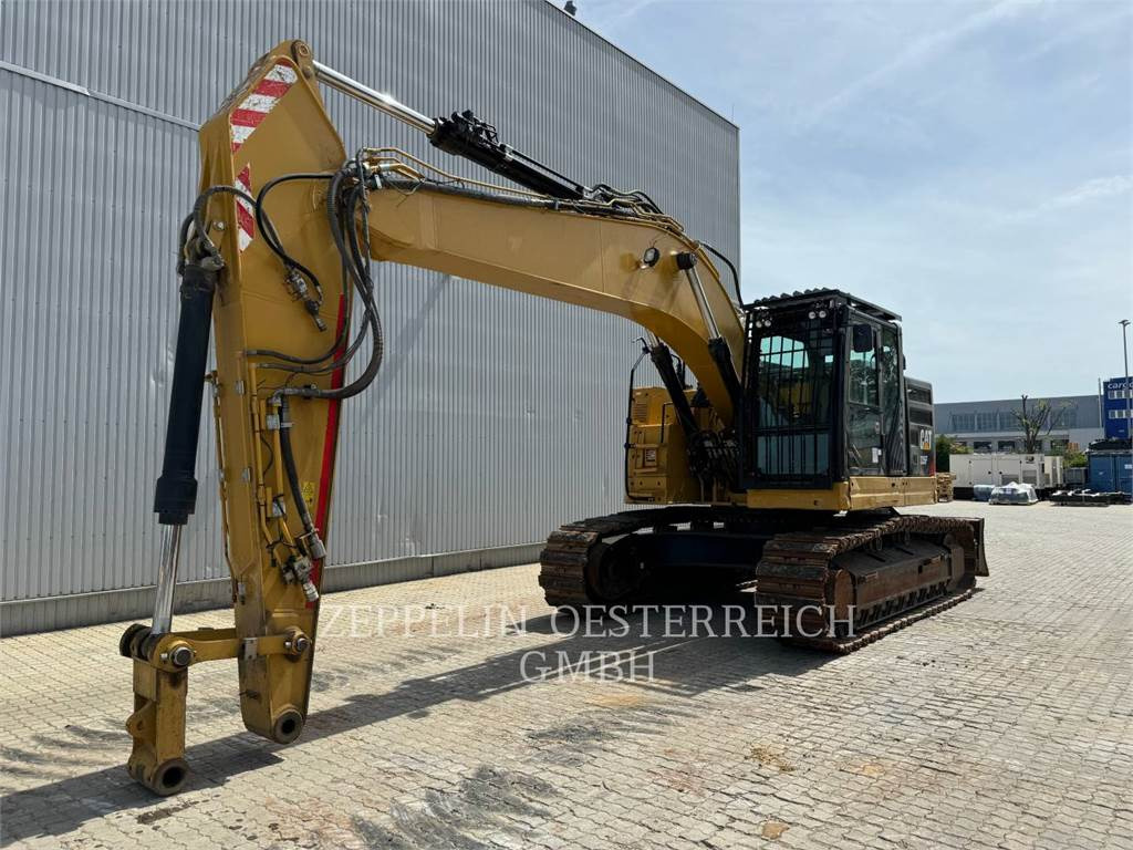 CAT 335FLCR - Pásové rýpadlo: obrázok 1 CAT 335FLCR - Pásové rýpadlo: obrázok 1