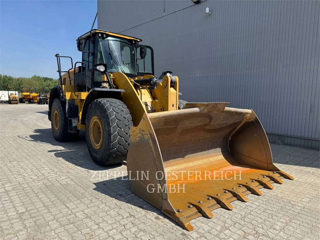 CAT 950M - Kolesový nakladač: obrázok 2 CAT 950M - Kolesový nakladač: obrázok 2