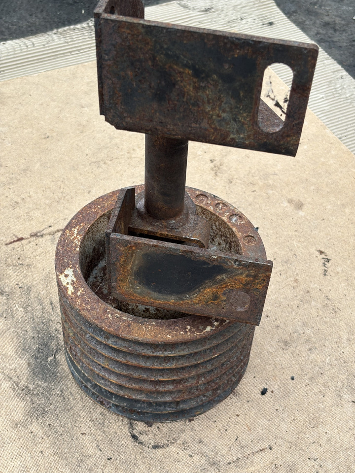 Claas Lexion 780 Koło Pasowe 7 rzędowe z mocowaniem - Remeň pre Obilný kombajn: obrázok 3 Claas Lexion 780 Koło Pasowe 7 rzędowe z mocowaniem - Remeň pre Obilný kombajn: obrázok 3