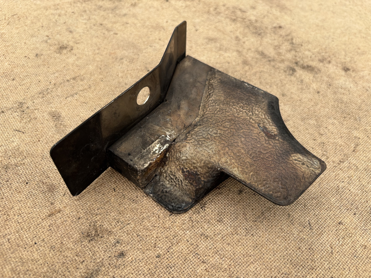 Claas Lexion 780 Obudowa Osłona Maska 00 0781 224 0 00 7812240 - Kapota pre Obilný kombajn: obrázok 1 Claas Lexion 780 Obudowa Osłona Maska 00 0781 224 0 00 7812240 - Kapota pre Obilný kombajn: obrázok 1