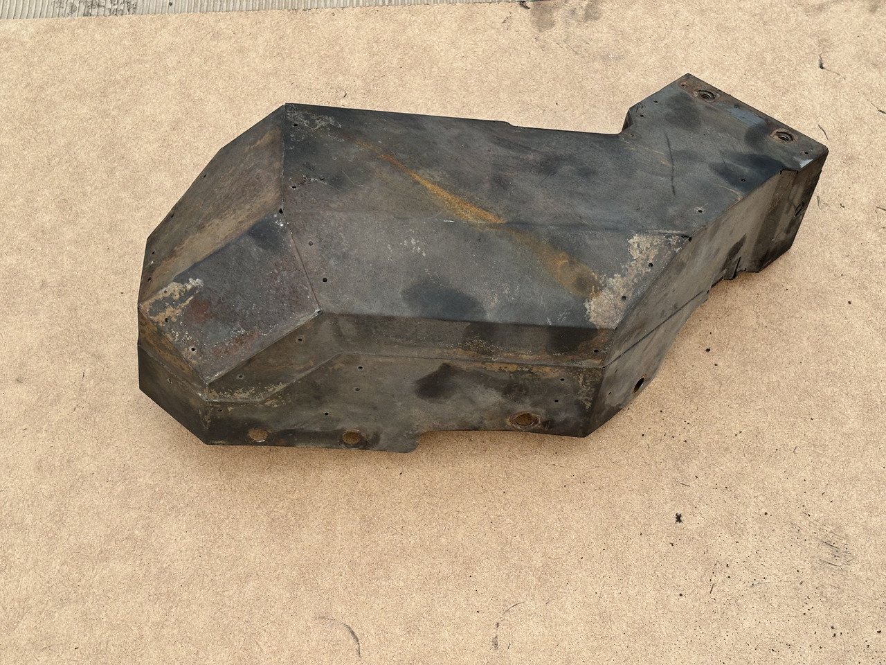 Claas Lexion 780 Osłona Obudowa Maska 00 0781 215 0 0007812150 - Kapota pre Obilný kombajn: obrázok 1 Claas Lexion 780 Osłona Obudowa Maska 00 0781 215 0 0007812150 - Kapota pre Obilný kombajn: obrázok 1