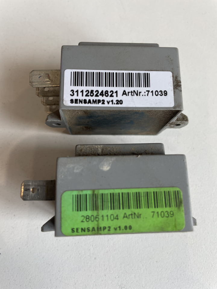 Claas Scorpion 7040 - moduł sterownik Sensamp2 V1.00 71039 0013024710 - Riadiaca jednotka pre Manipulačná technika: obrázok 1 Claas Scorpion 7040 - moduł sterownik Sensamp2 V1.00 71039 0013024710 - Riadiaca jednotka pre Manipulačná technika: obrázok 1