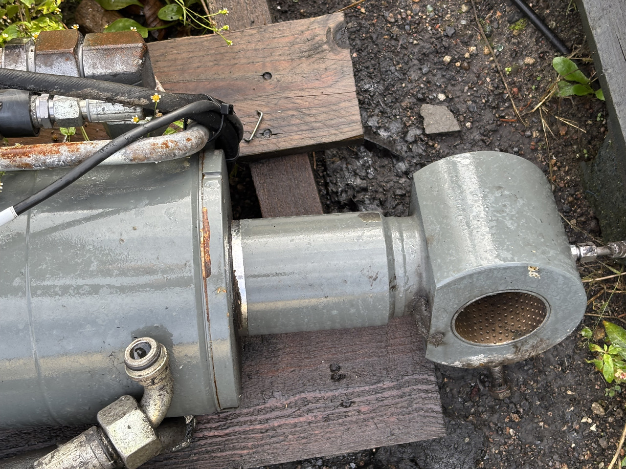 Claas Scorpion 7055 Siłownik Podnoszenia 0013048390   00 1304 839 0 - Hydraulický valec pre Teleskopický nakladač: obrázok 5 Claas Scorpion 7055 Siłownik Podnoszenia 0013048390   00 1304 839 0 - Hydraulický valec pre Teleskopický nakladač: obrázok 5