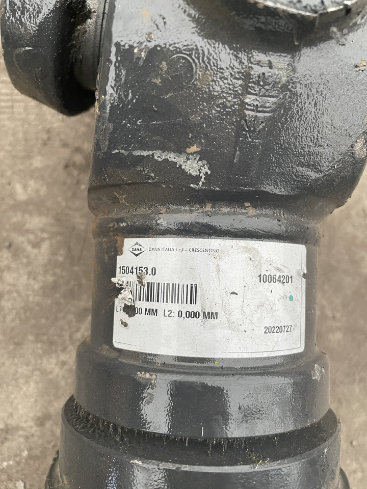 Claas Xerion 4000-5000 - wał wałek przegubowy przegub 0015041530 - Kardan pre Poľnohospodárske stroje: obrázok 2 Claas Xerion 4000-5000 - wał wałek przegubowy przegub 0015041530 - Kardan pre Poľnohospodárske stroje: obrázok 2