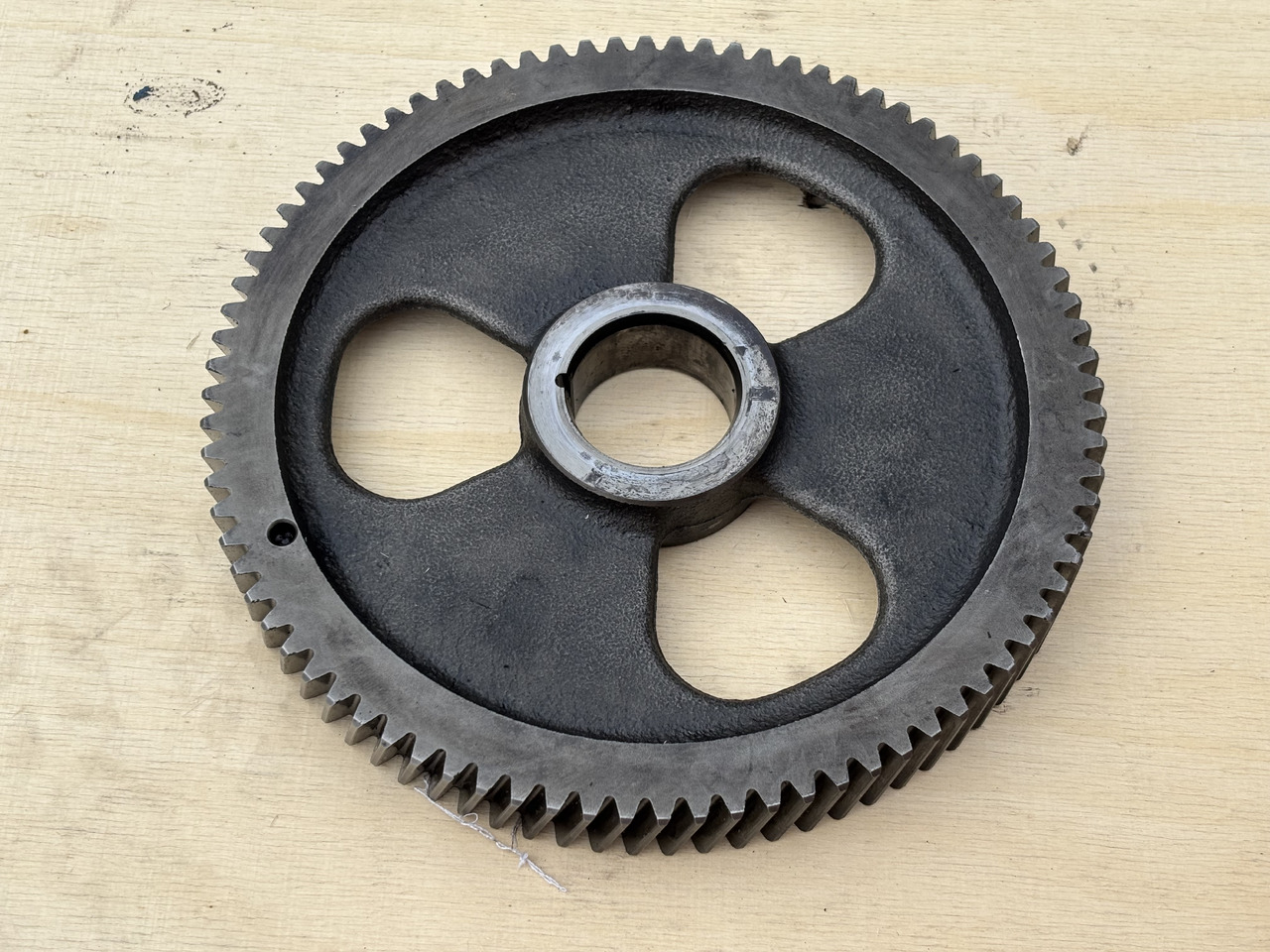 Cummins 8.3 6CT 6CTA 6CTAA Koło zębate wałka rozrządu 3918777 3907677 3917328 3901967 ORYGINAŁ - Vačkový hriadeľ pre Poľnohospodárske stroje: obrázok 5 Cummins 8.3 6CT 6CTA 6CTAA Koło zębate wałka rozrządu 3918777 3907677 3917328 3901967 ORYGINAŁ - Vačkový hriadeľ pre Poľnohospodárske stroje: obrázok 5