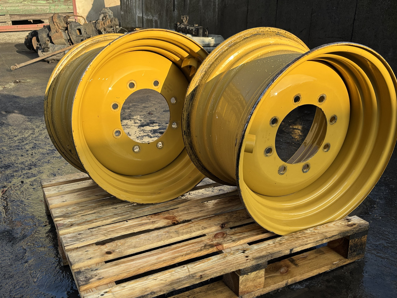 Felga CAT TH407 DW15LX24 R24 JLG 1001090637 - Disk pre Poľnohospodárske stroje: obrázok 5 Felga CAT TH407 DW15LX24 R24 JLG 1001090637 - Disk pre Poľnohospodárske stroje: obrázok 5