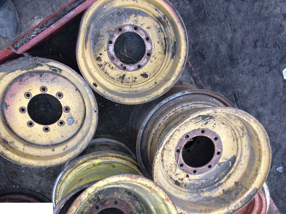 Felgi Cat Caterpillar 12x25 - Disk pre Stavebné stroje: obrázok 1 Felgi Cat Caterpillar 12x25 - Disk pre Stavebné stroje: obrázok 1