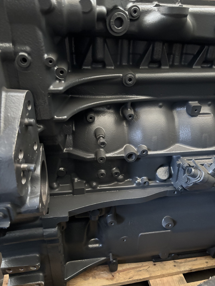 Fendt 936 Gen 7 Silnik D1556LE523 Blok Silnika H218PF150269A - Blok valcov pre Poľnohospodárske stroje: obrázok 4 Fendt 936 Gen 7 Silnik D1556LE523 Blok Silnika H218PF150269A - Blok valcov pre Poľnohospodárske stroje: obrázok 4