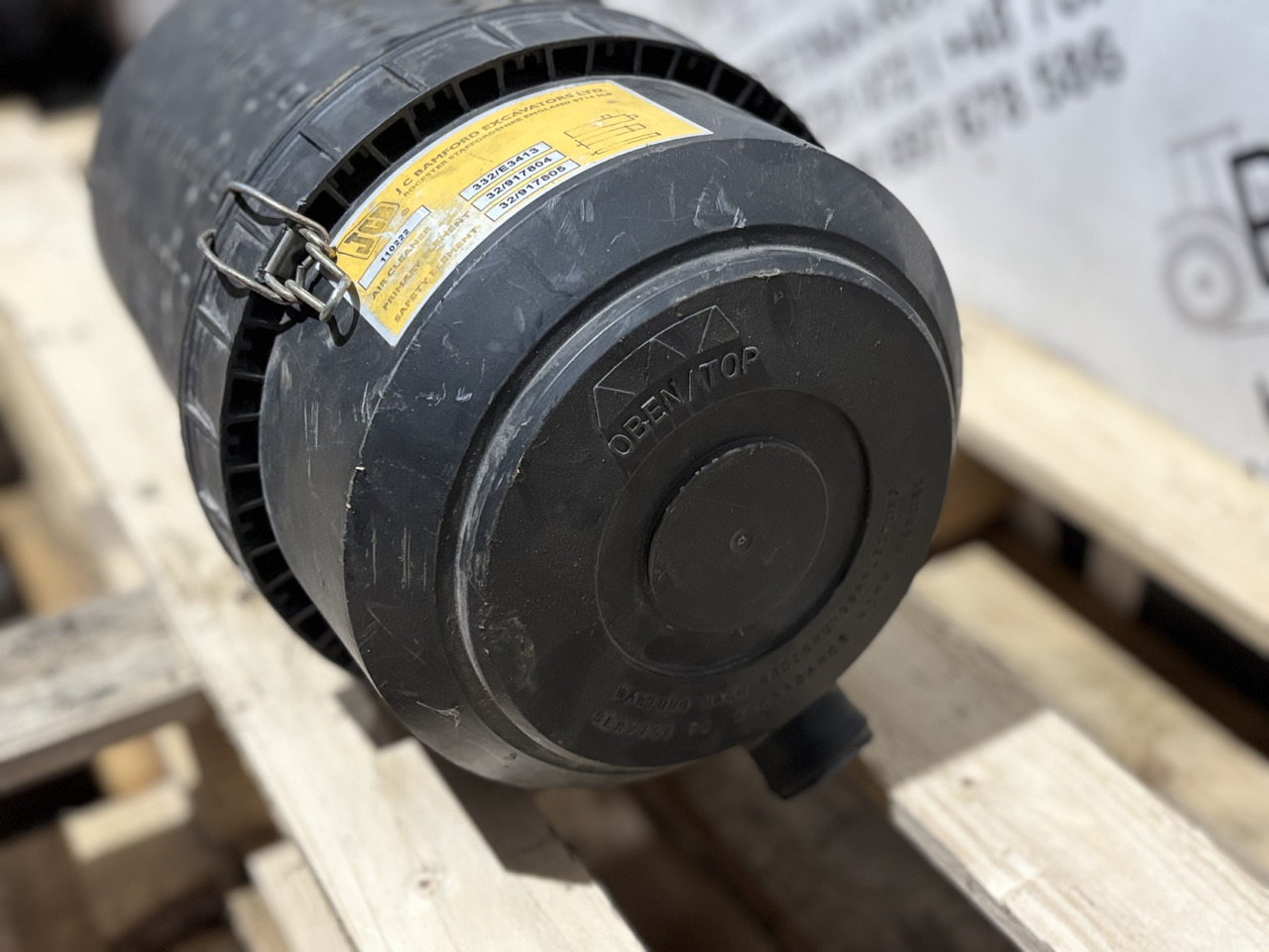 JCB 332/E3413 Filtr Powietrza Obudowa Filtra Powietrza - Vzduchový filter pre Stavebné stroje: obrázok 4 JCB 332/E3413 Filtr Powietrza Obudowa Filtra Powietrza - Vzduchový filter pre Stavebné stroje: obrázok 4