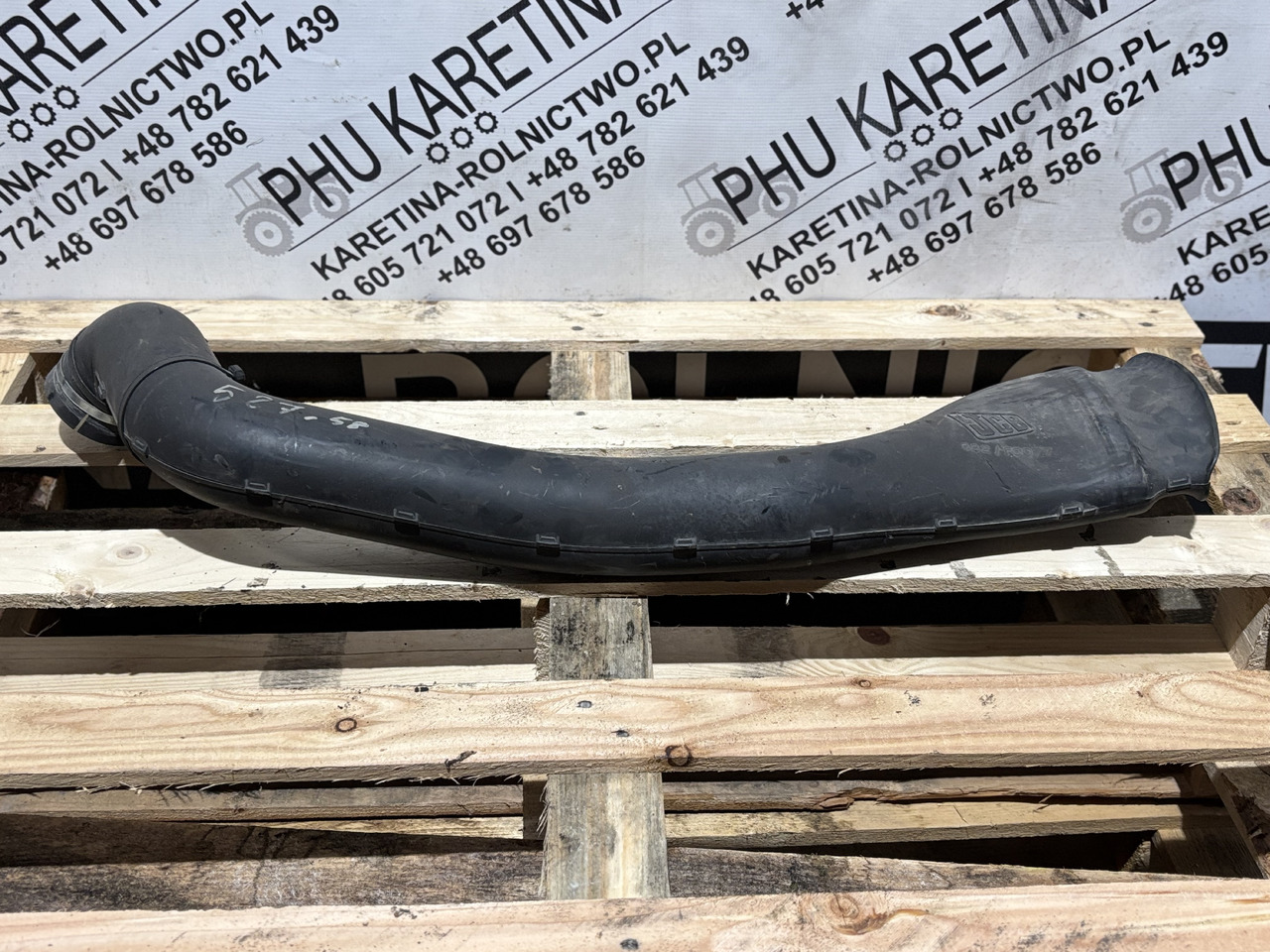 JCB 332/F0077 Kanał Rura Wlotowa - Hadica sania pre Stavebné stroje: obrázok 1 JCB 332/F0077 Kanał Rura Wlotowa - Hadica sania pre Stavebné stroje: obrázok 1