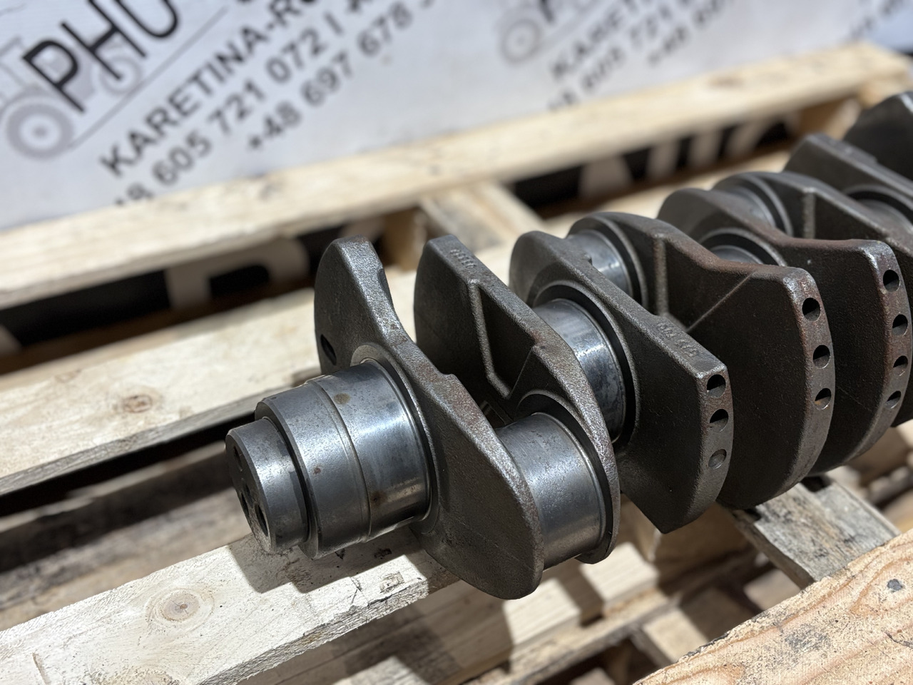 JCB 448 JS200 JS210 JS220 4.8L Max448 Wał Korbowy EMC2903 320/03336 32003336 - Kľukový hriadeľ pre Poľnohospodárske stroje: obrázok 2 JCB 448 JS200 JS210 JS220 4.8L Max448 Wał Korbowy EMC2903 320/03336 32003336 - Kľukový hriadeľ pre Poľnohospodárske stroje: obrázok 2