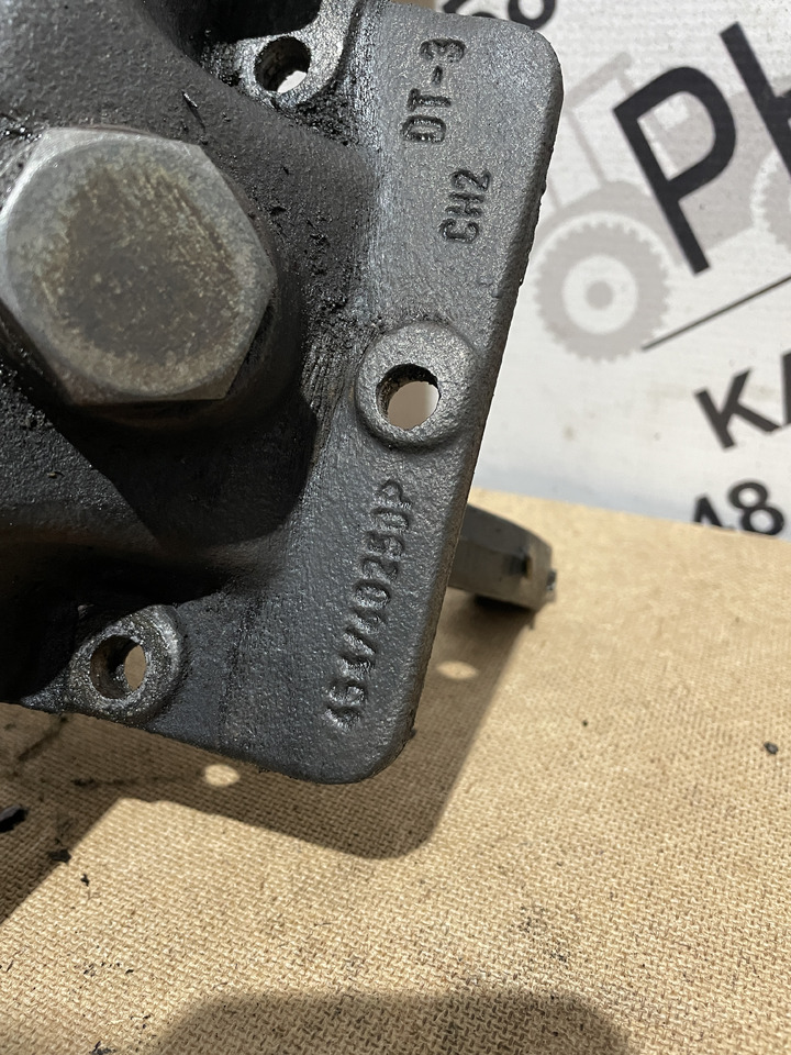 JCB Fastrac - napęd wałek wybieraka skrzyni biegów 454/40250 - Prevodovka a diely pre Stavebné stroje: obrázok 5 JCB Fastrac - napęd wałek wybieraka skrzyni biegów 454/40250 - Prevodovka a diely pre Stavebné stroje: obrázok 5