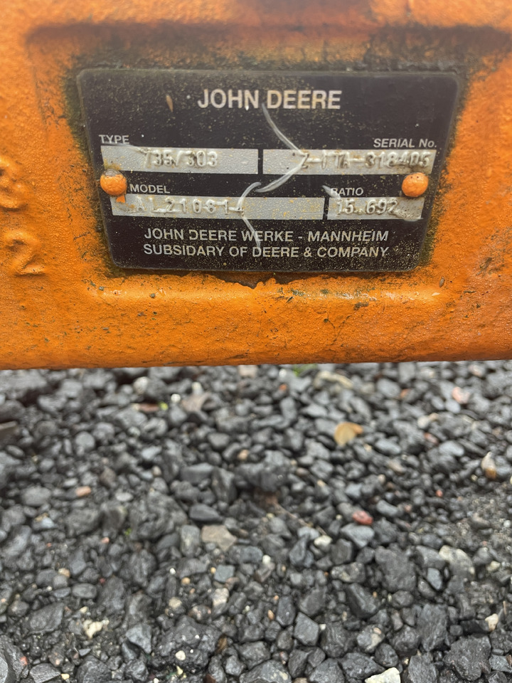 John Deere 6125R 6130R - oś przednia 735/303 - półoś długa AL211693 - Poloos pre Poľnohospodárske stroje: obrázok 2 John Deere 6125R 6130R - oś przednia 735/303 - półoś długa AL211693 - Poloos pre Poľnohospodárske stroje: obrázok 2