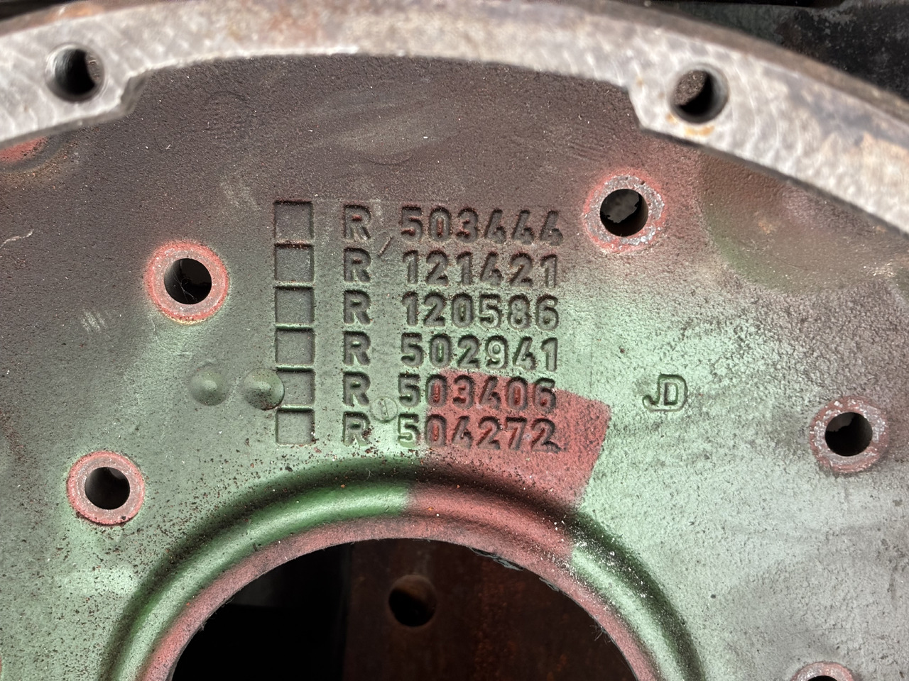 John Deere R503444 R121421 R120586 502941 R503406 R504272 Obudowa Koła Zamachowego - Zotrvačník pre Poľnohospodárske stroje: obrázok 2 John Deere R503444 R121421 R120586 502941 R503406 R504272 Obudowa Koła Zamachowego - Zotrvačník pre Poľnohospodárske stroje: obrázok 2