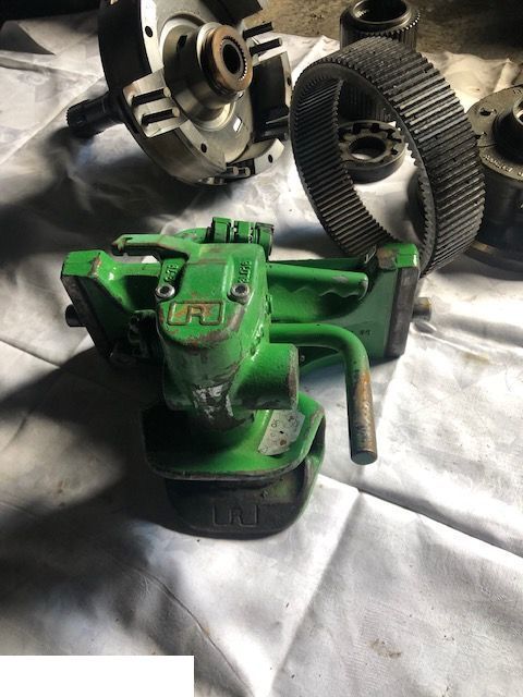 John Deere - Zaczep 33cm - Rám/ Podvozok pre Poľnohospodárske stroje: obrázok 1 John Deere - Zaczep 33cm - Rám/ Podvozok pre Poľnohospodárske stroje: obrázok 1