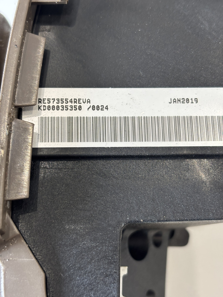 John Deere seria 6000 7000 8000 R - joystick 5-funkcyjny CommandARM RE573554 - Radiaca páka pre Poľnohospodárske stroje: obrázok 4 John Deere seria 6000 7000 8000 R - joystick 5-funkcyjny CommandARM RE573554 - Radiaca páka pre Poľnohospodárske stroje: obrázok 4