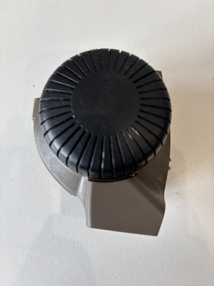 John Deere seria 6000 7000 8000 R - pokrętło sterowanie zaczepem tylnym RE584123 - Kabína a interiér pre Poľnohospodárske stroje: obrázok 2 John Deere seria 6000 7000 8000 R - pokrętło sterowanie zaczepem tylnym RE584123 - Kabína a interiér pre Poľnohospodárske stroje: obrázok 2