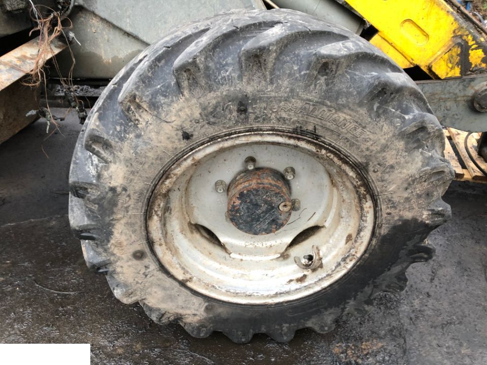 Kramer Allrad 280 341-02 Radlader - Części - Felgi / Koła / Opony - Kompletné koleso pre Stavebné stroje: obrázok 1 Kramer Allrad 280 341-02 Radlader - Części - Felgi / Koła / Opony - Kompletné koleso pre Stavebné stroje: obrázok 1