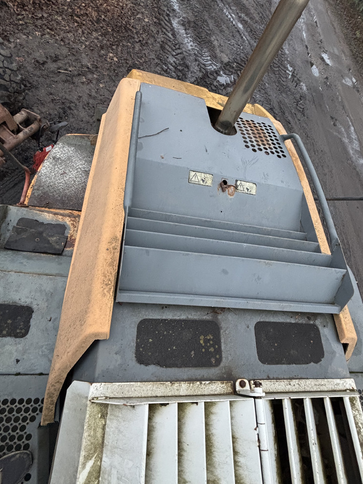 Liebherr 564 Opona Opony Felga Piasta Pompa Hydrauliczna Hydrostat Skrzynia Biegów CZĘŚCI - Disk pre Poľnohospodárske stroje: obrázok 5 Liebherr 564 Opona Opony Felga Piasta Pompa Hydrauliczna Hydrostat Skrzynia Biegów CZĘŚCI - Disk pre Poľnohospodárske stroje: obrázok 5