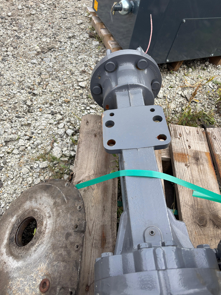 MT-L 3015-II Dyfer Dyferencjał Mechanizm Różnicowy Atak Wał CZĘŚCI - Diferenciál pre Poľnohospodárske stroje: obrázok 1 MT-L 3015-II Dyfer Dyferencjał Mechanizm Różnicowy Atak Wał CZĘŚCI - Diferenciál pre Poľnohospodárske stroje: obrázok 1