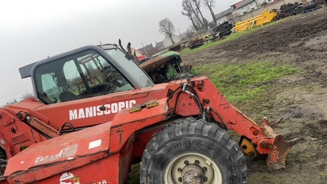 Manitou 626 , 628 , 632 , Części zwolnica Zwrotnica silnik skrzynia biegów - Tehlica pre Poľnohospodárske stroje: obrázok 3 Manitou 626 , 628 , 632 , Części zwolnica Zwrotnica silnik skrzynia biegów - Tehlica pre Poľnohospodárske stroje: obrázok 3